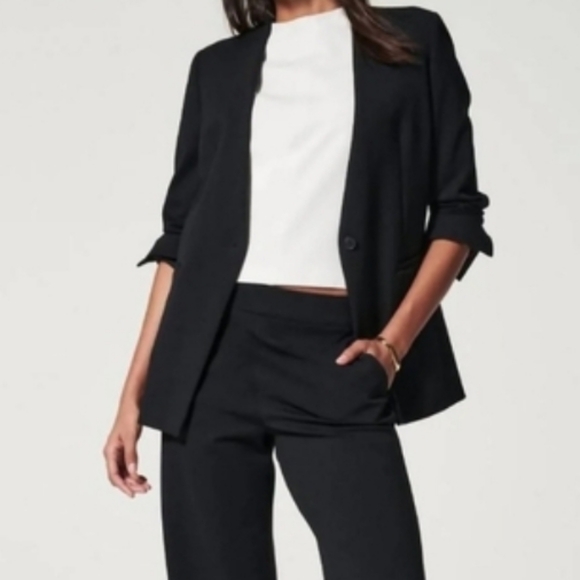 SPANX Jackets & Blazers - Spanx Women's Black Perfect Collarless Blazer NWT